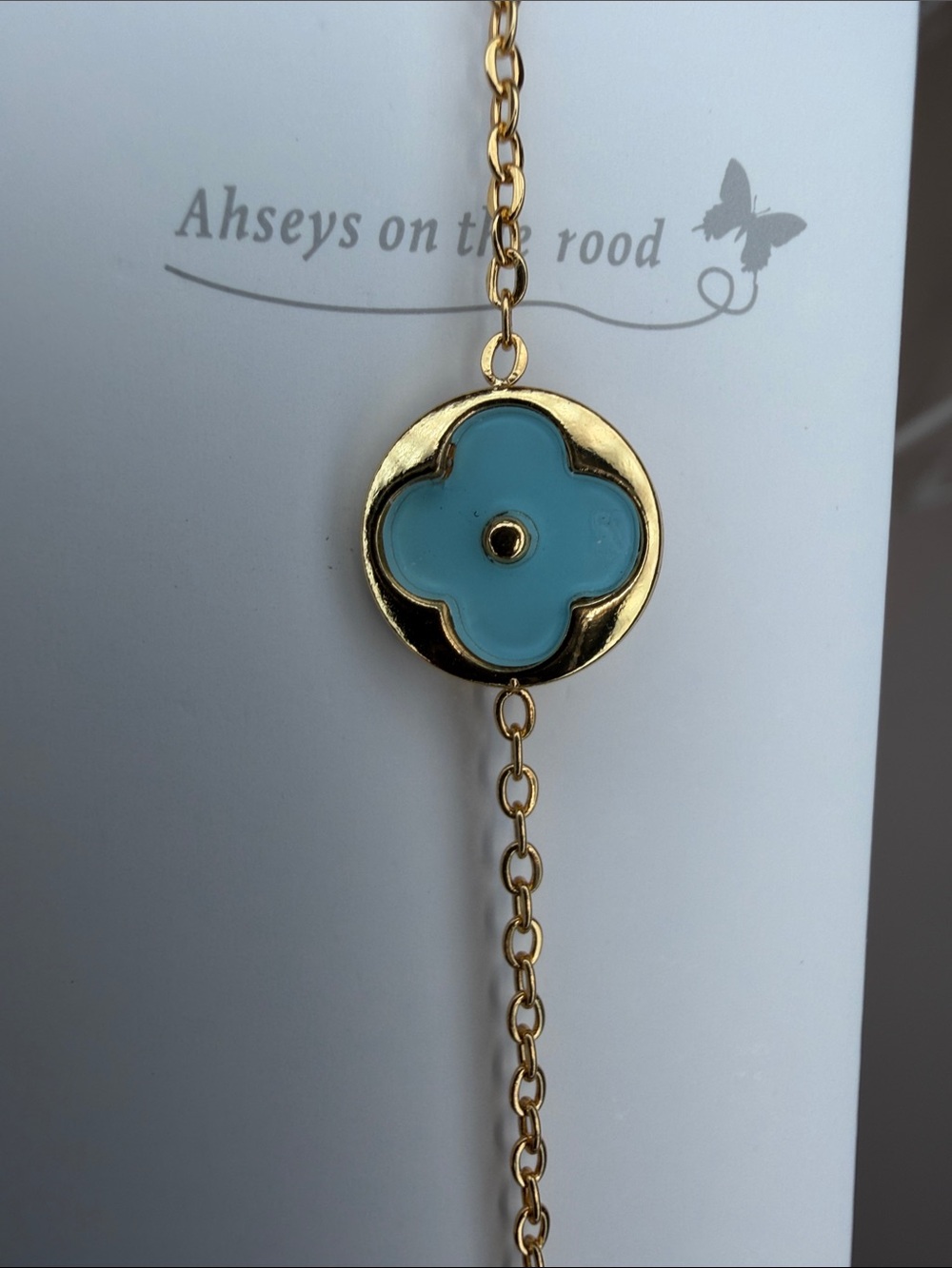 NWT Clover gold tone stainless steel  bracelet by always on the road !